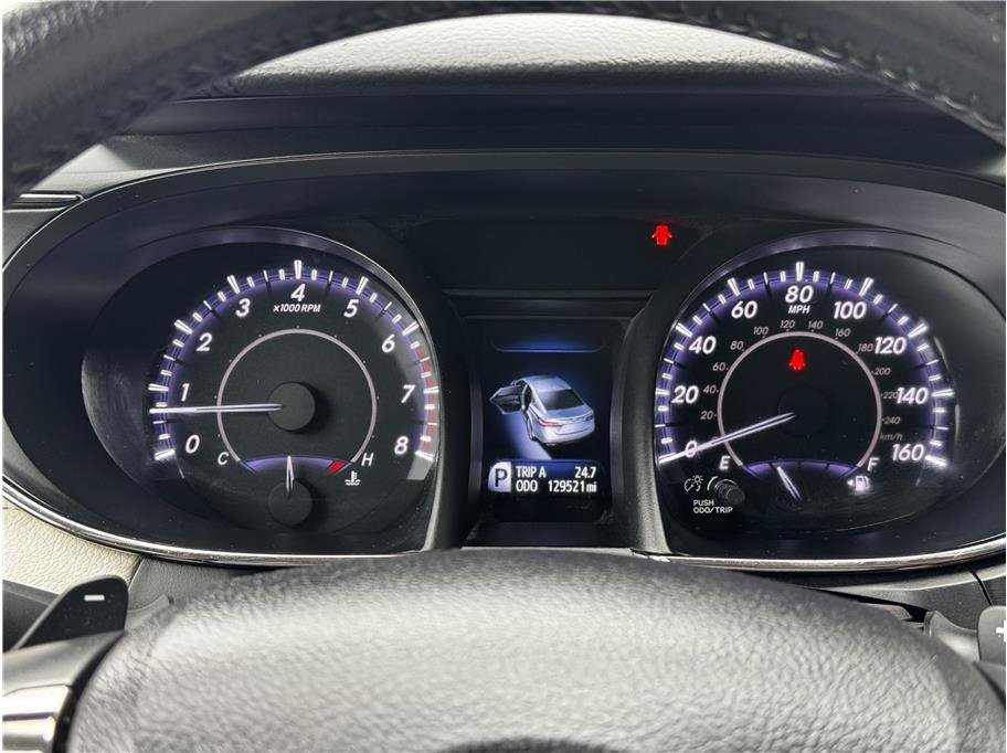 Used 2016 Toyota Avalon XLE FWD image 21