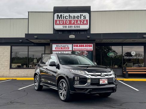 Used 2024 Mitsubishi Outlander Sport AWD image 2