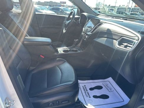 Used 2019 Chevrolet Equinox Premier image 24