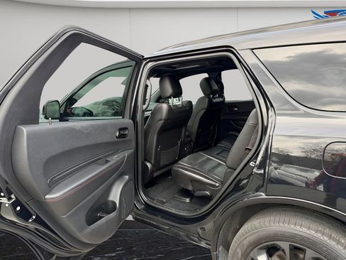 Used 2023 Dodge Durango GT image 29