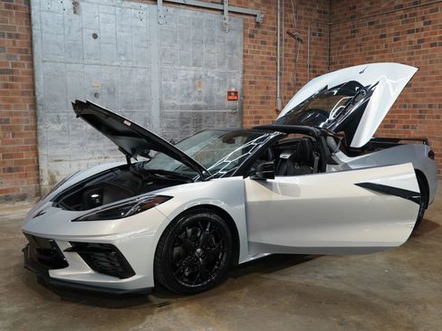 Used 2021 Chevrolet Corvette Stingray Preferred Cpe w/ 2LT image 60