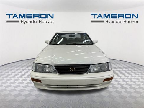 Used 1996 Toyota Avalon XL image 8