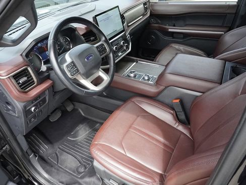 Used 2022 Ford Expedition Limited AWD/4WD image 18