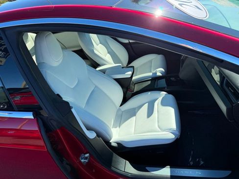 Used 2020 Tesla Model S AWD image 30