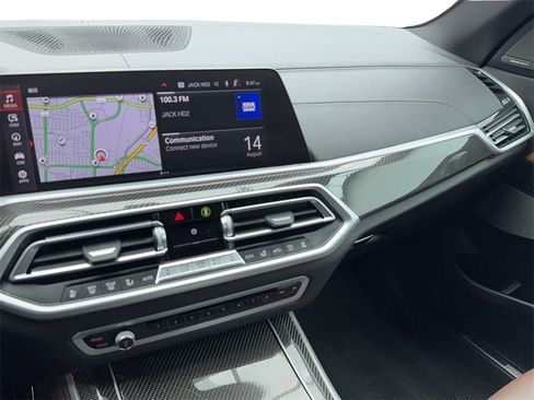Used 2022 BMW X5 M50i w/ Dynamic Handling Package image 23