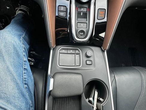 Used 2021 Acura TLX w/ Technology Package image 16