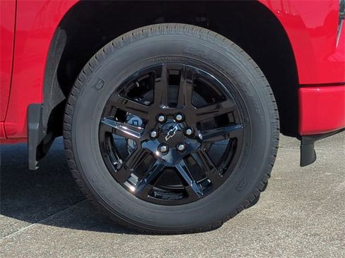 New 2025 Chevrolet Silverado 1500 Custom image 11