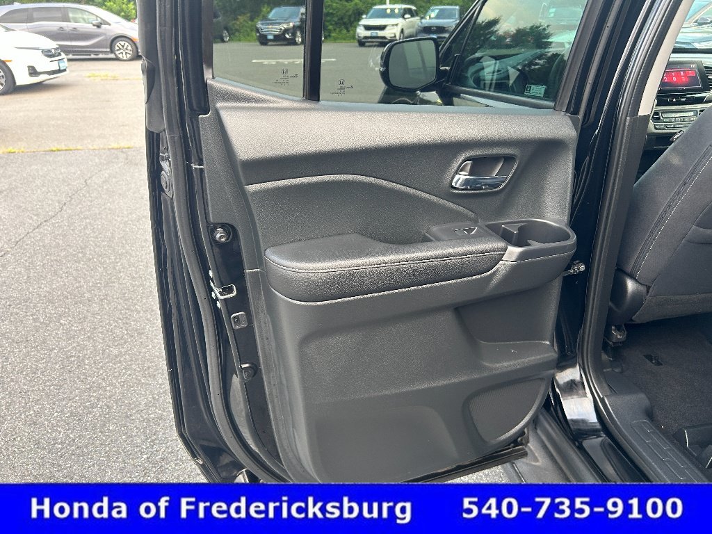 Used 2023 Honda Ridgeline Sport image 10