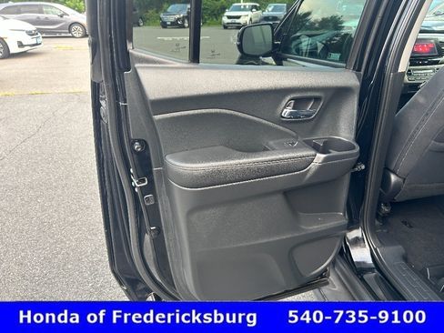 Certified 2023 Honda Ridgeline Sport image 10