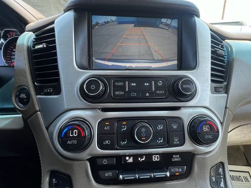 Used 2015 GMC Yukon XL SLT w/ Open Road Package image 14