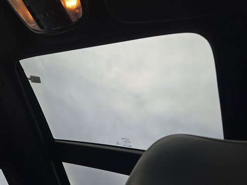 Used 2020 Jeep Grand Cherokee Summit image 15