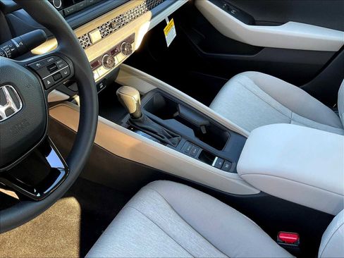 New 2025 Honda Accord LX image 14