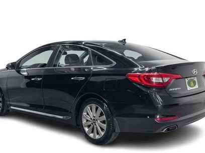 Used 2017 Hyundai Sonata Sport w/ Value Edition Package 02