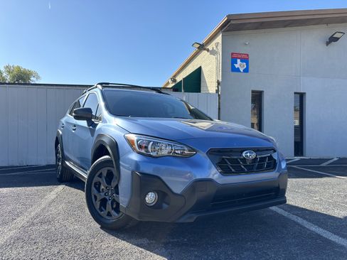 Used 2022 Subaru Crosstrek 2.5i Sport w/ Moonroof Package image 8