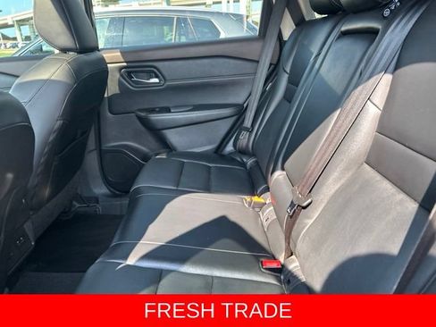 Used 2022 Nissan Rogue SL FWD image 43