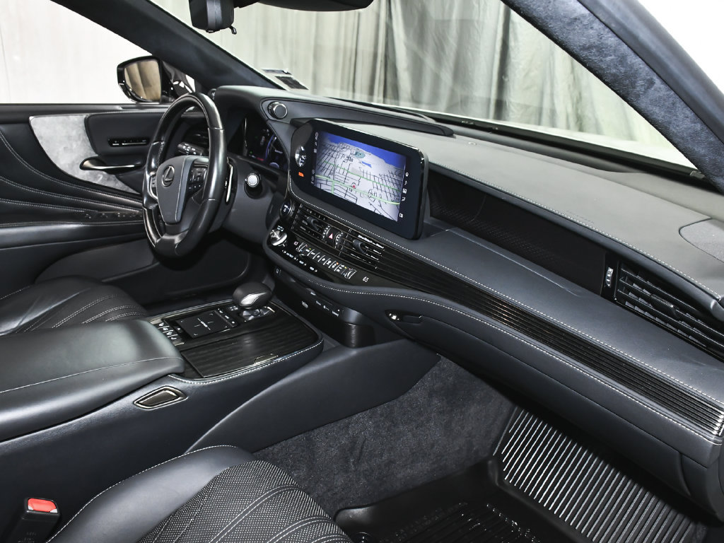 Used 2022 Lexus LS 500h AWD w/ Luxury Package image 68