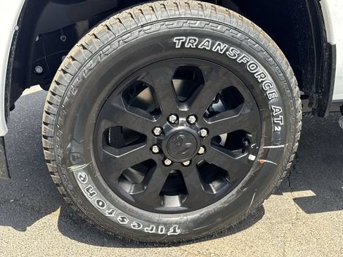 New 2026 RAM 2500 Tradesman AWD/4WD image 17