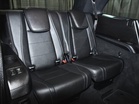 Used 2025 Mercedes-Benz GLS 450 GLS 450 image 68