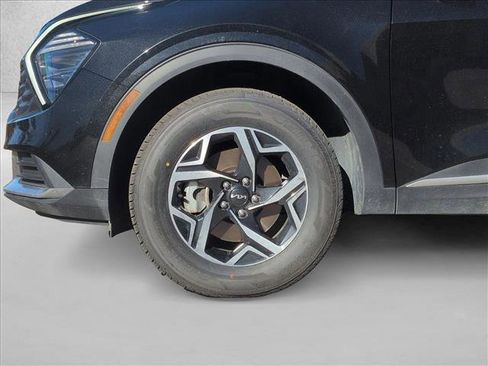 Used 2024 Kia Sportage LX image 24