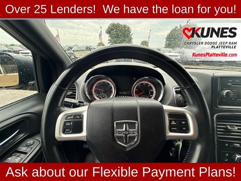 Used 2015 Dodge Grand Caravan SE w/ Quick Order Package 29E SE FWD image 19