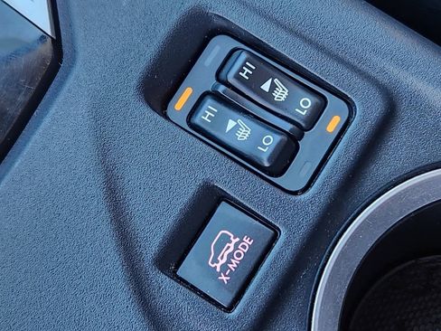 Used 2018 Subaru Crosstrek 2.0i Limited image 28