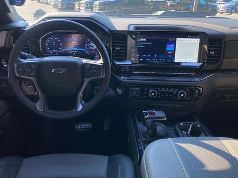 Used 2024 Chevrolet Silverado 1500 ZR2 w/ Technology Package AWD/4WD image 8