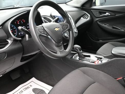 Used 2024 Chevrolet Malibu LT FWD image 13