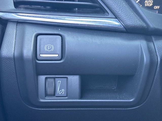 Used 2023 Cadillac CT4 Luxury w/ Sun And Sound Package RWD image 18
