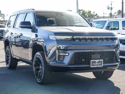 New 2026 Jeep Grand Wagoneer Limited image 3