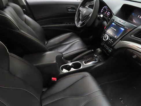Used 2020 Acura ILX w/ Premium Package image 23