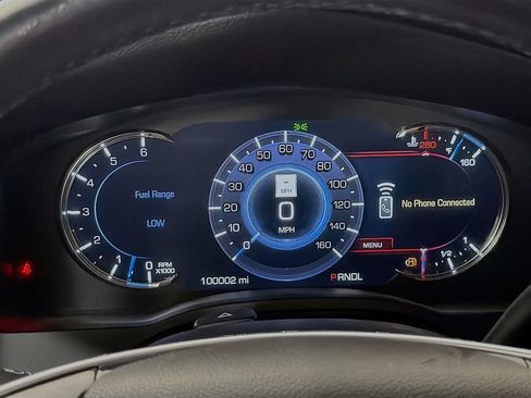Used 2018 Cadillac Escalade Luxury AWD/4WD image 16
