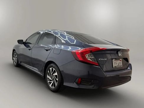 Used 2016 Honda Civic EX image 7