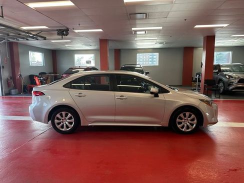 Certified 2024 Toyota Corolla LE image 3