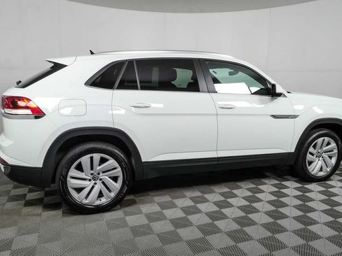 Certified 2023 Volkswagen Atlas Cross Sport SE FWD image 3