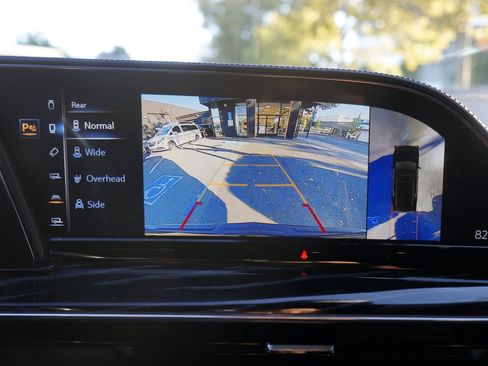 Used 2021 Cadillac Escalade Sport w/ Driver Assist Tech Package image 26