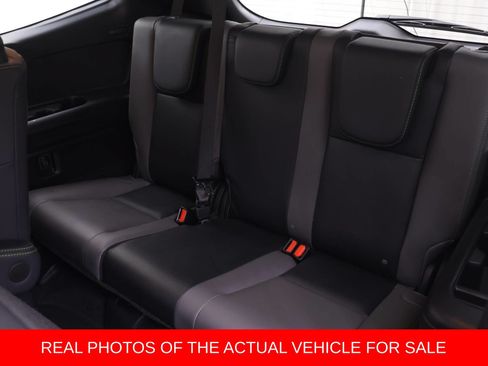 Used 2023 Subaru Ascent Onyx Edition AWD/4WD image 11