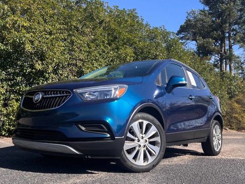 Used 2019 Buick Encore Preferred image 2