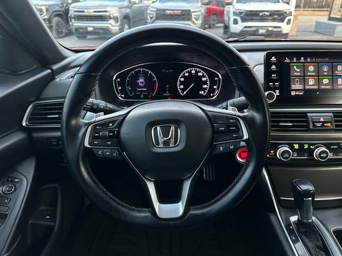 Used 2018 Honda Accord Sport image 18