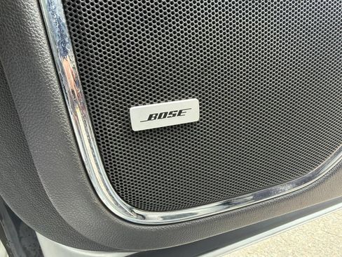Used 2020 GMC Yukon Denali AWD/4WD image 17