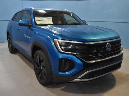 New 2025 Volkswagen Atlas Cross Sport SE AWD/4WD image 1