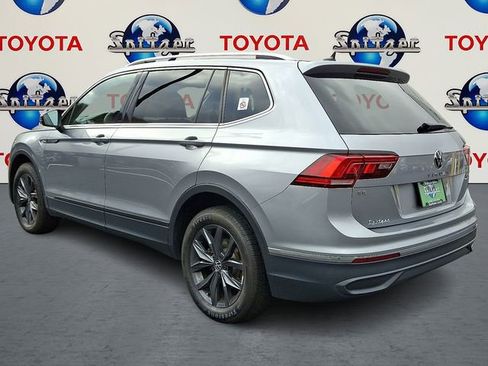 Used 2024 Volkswagen Tiguan SE image 5