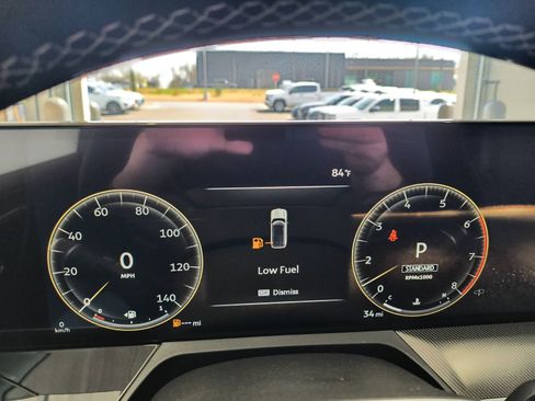 New 2025 INFINITI QX80 Luxe image 41