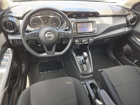 Used 2025 Nissan Kicks Play S FWD image 14