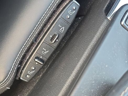 Used 2014 Mercedes-Benz E 63 AMG S-Model image 39