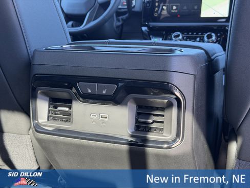 New 2026 GMC Sierra 2500 AT4 w/ AT4 Premium Plus Package image 19