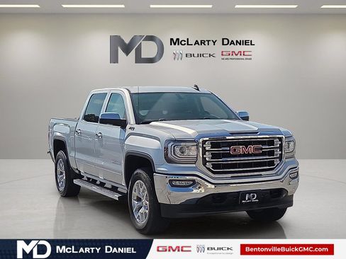Used 2018 GMC Sierra 1500 SLT w/ SLT Premium Package AWD/4WD image 1