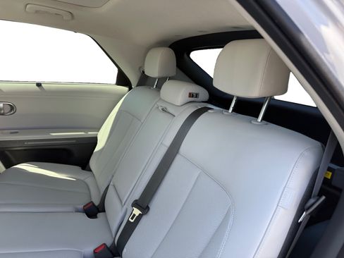 Certified 2024 Hyundai Ioniq 5 Limited RWD image 16