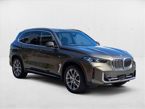 Used 2026 BMW X5 xDrive40i image 6