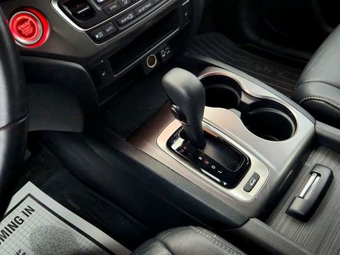 Used 2020 Honda Pilot EX-L image 17