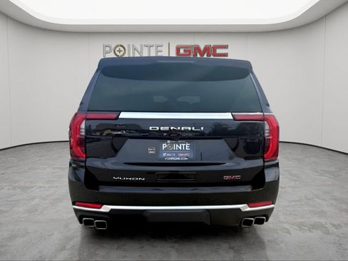 Used 2025 GMC Yukon Denali AWD/4WD image 5